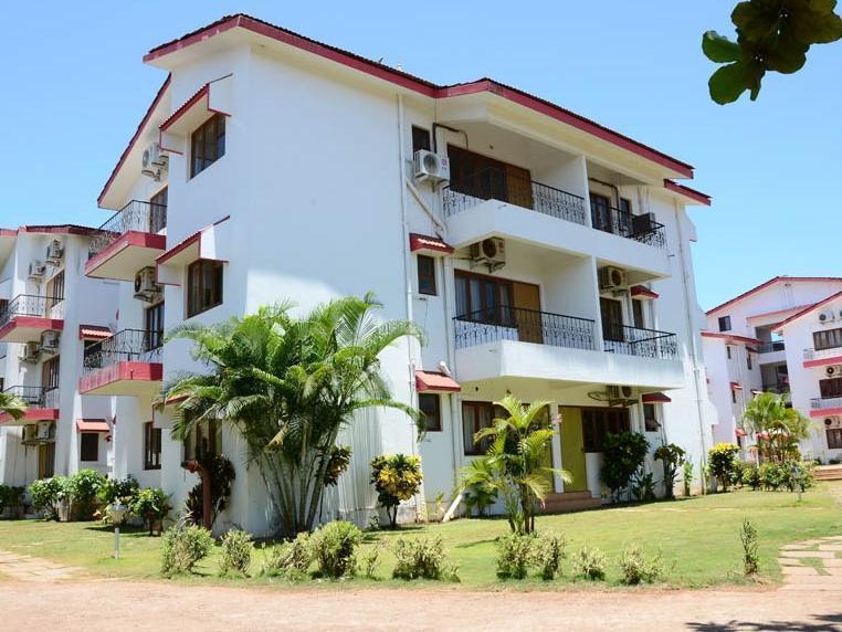 M N Resorts Baga Exterior photo
